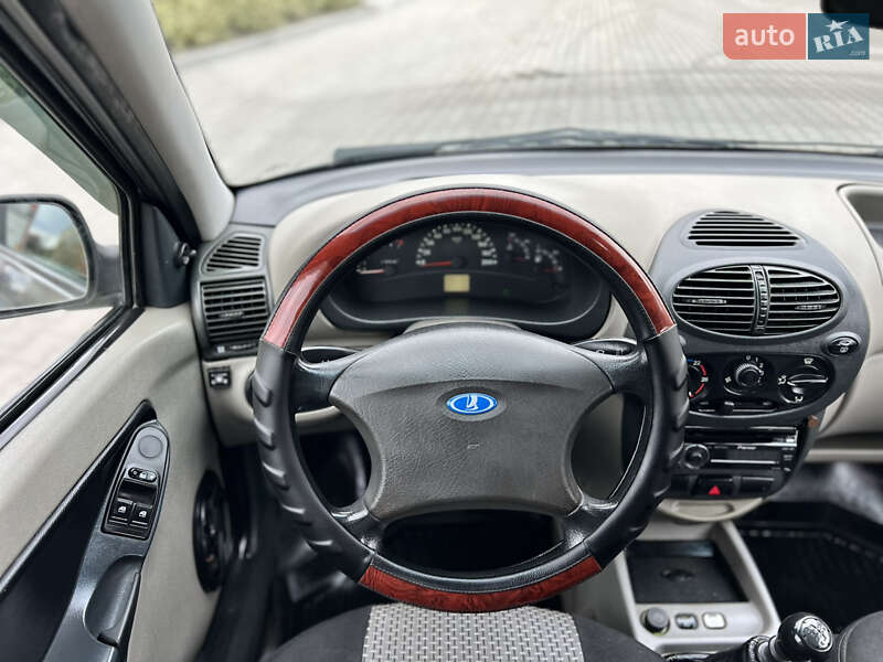 Седан ВАЗ / Lada 1118 Калина 2008 в Хмельницком фото 23 Седан ВАЗ / Lada 1118 Калина 2008 в Хмельницком