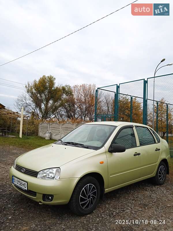 Седан ВАЗ / Lada 1118 Калина 2006 в Козельщине