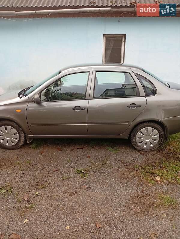 Седан ВАЗ / Lada 1118 Калина 2008 в Демидове фото 5 Седан ВАЗ / Lada 1118 Калина 2008 в Демидове