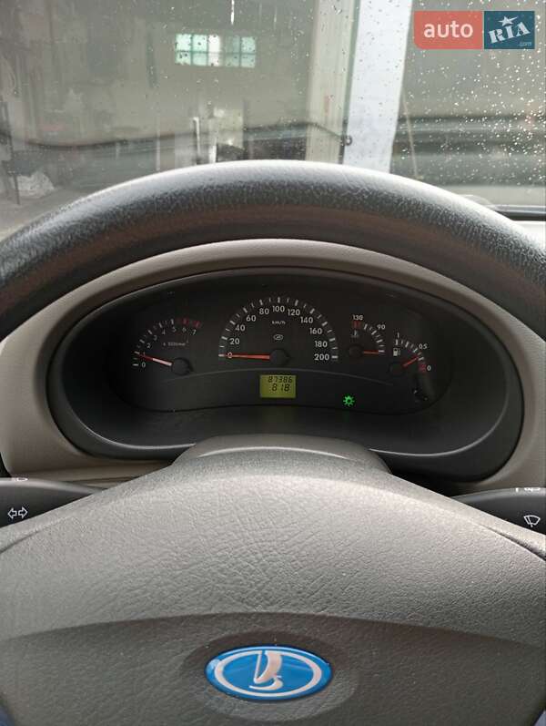 Седан ВАЗ / Lada 1118 Калина 2008 в Демидове фото 15 Седан ВАЗ / Lada 1118 Калина 2008 в Демидове