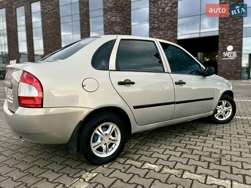 Седан ВАЗ / Lada 1118 Калина 2006 в Чернівцях фото 9 Седан ВАЗ / Lada 1118 Калина 2006 в Чернівцях