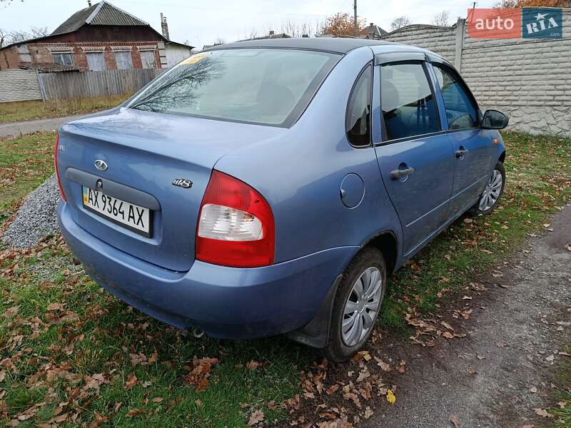 Седан ВАЗ / Lada 1118 Калина 2007 в Новой Водолаге
