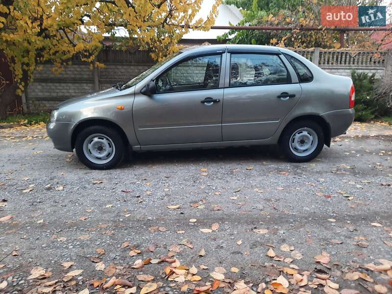 Седан ВАЗ / Lada 1118 Калина 2006 в Запорожье