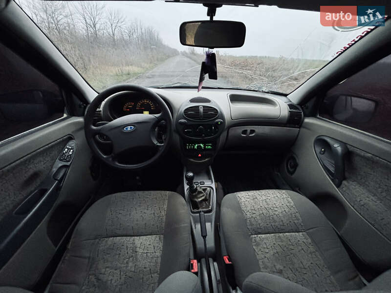 Седан ВАЗ / Lada 1118 Калина 2007 в Первомайську фото 8 Седан ВАЗ / Lada 1118 Калина 2007 в Первомайську