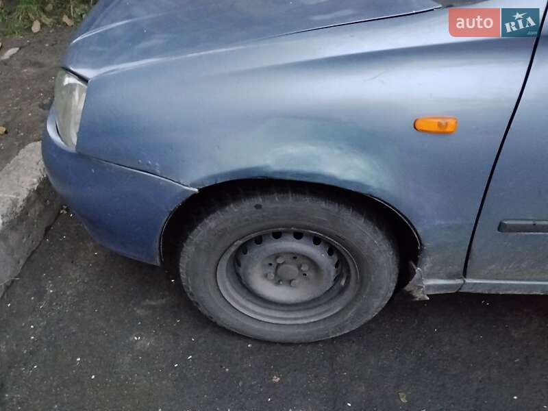 Седан ВАЗ / Lada 1118 Калина 2006 в Горишних Плавнях фото 4 Седан ВАЗ / Lada 1118 Калина 2006 в Горишних Плавнях