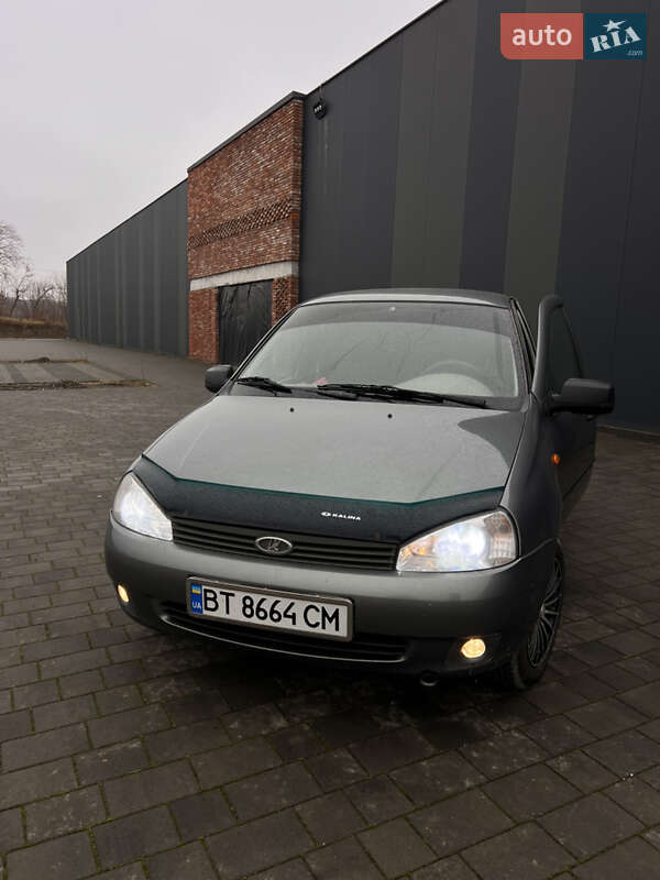 Седан ВАЗ / Lada 1118 Калина 2010 в Хмельницком