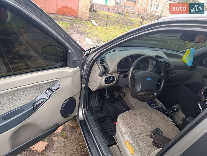 Седан ВАЗ / Lada 1118 Калина 2007 в Охтирці