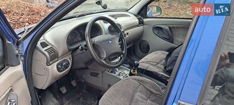 Седан ВАЗ / Lada 1118 Калина 2006 в Киеве