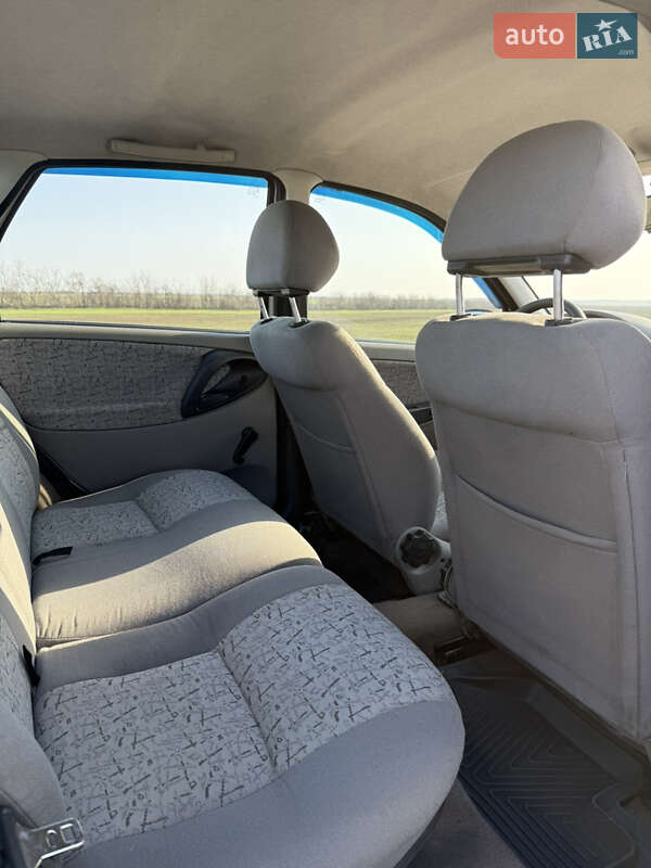 Седан ВАЗ / Lada 1118 Калина 2006 в Березовке