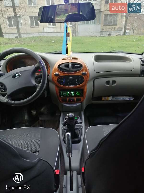 Седан ВАЗ / Lada 1118 Калина 2006 в Кривому Розі фото 14 Седан ВАЗ / Lada 1118 Калина 2006 в Кривому Розі