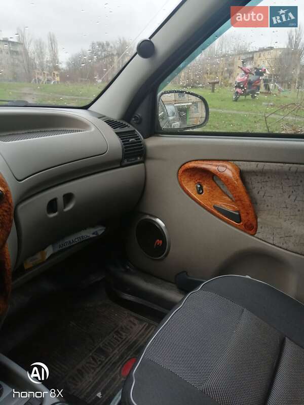 Седан ВАЗ / Lada 1118 Калина 2006 в Кривому Розі фото 20 Седан ВАЗ / Lada 1118 Калина 2006 в Кривому Розі