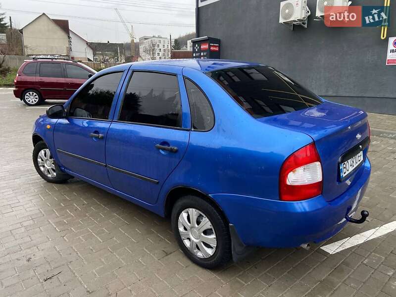 Седан ВАЗ / Lada 1118 Калина 2007 в Кременці