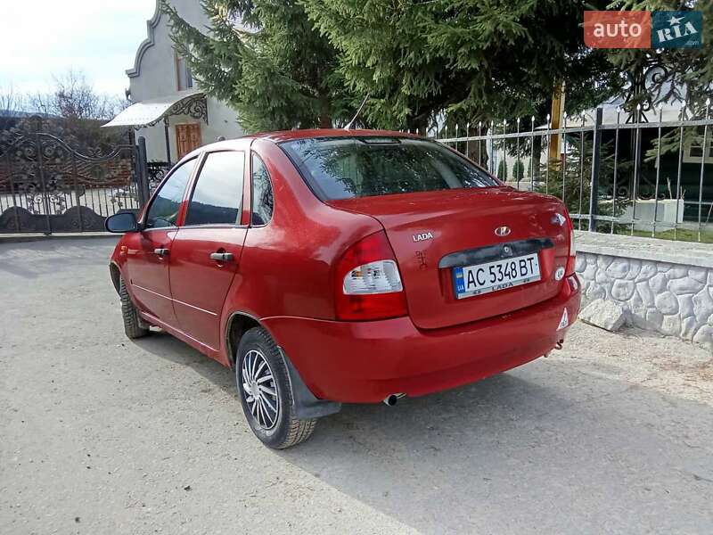 Седан ВАЗ / Lada 1118 Калина 2006 в Залещиках