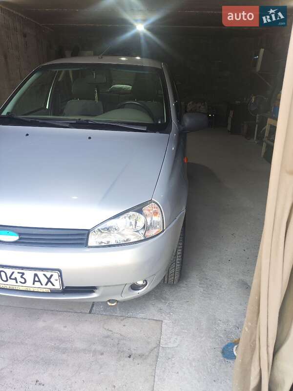 Седан ВАЗ / Lada 1118 Калина 2007 в Запоріжжі