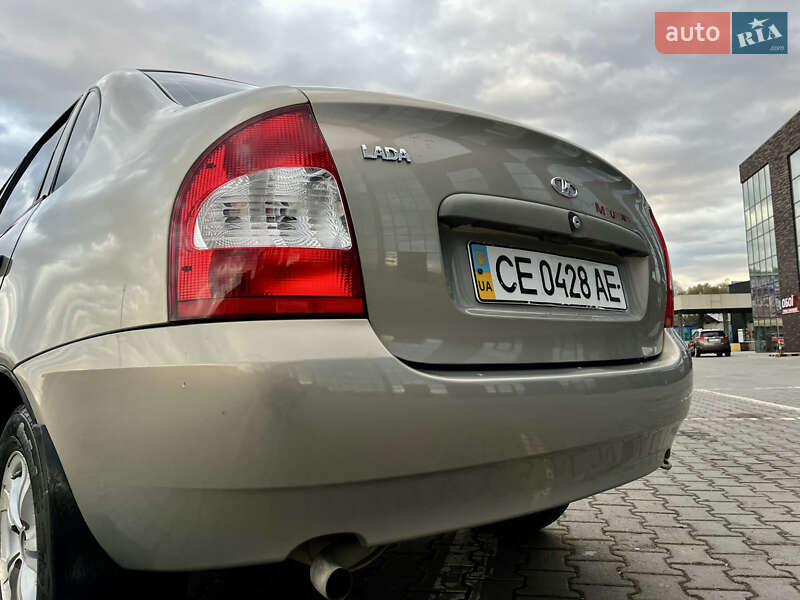 Седан ВАЗ / Lada 1118 Калина 2006 в Чернівцях