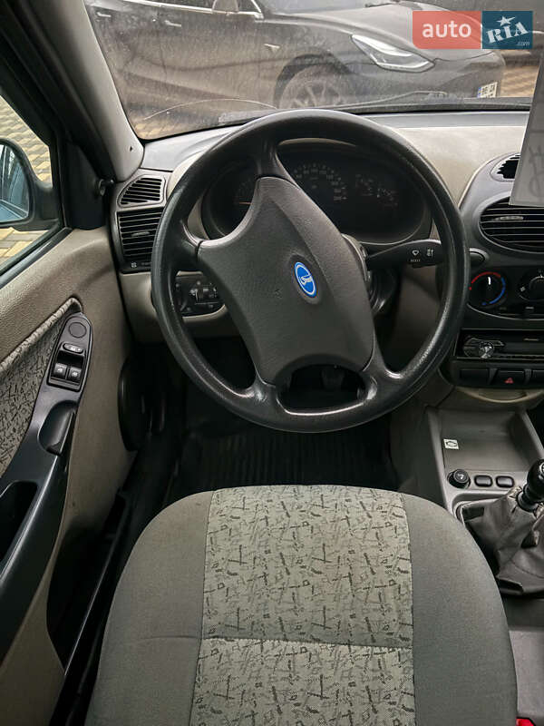 Седан ВАЗ / Lada 1118 Калина 2007 в Николаеве