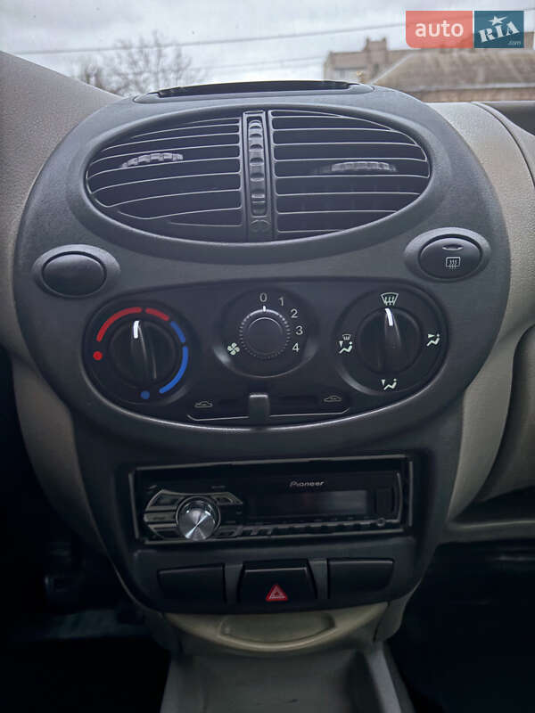 Седан ВАЗ / Lada 1118 Калина 2007 в Николаеве