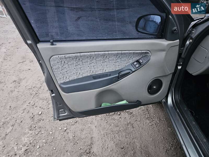 Седан ВАЗ / Lada 1118 Калина 2007 в Запорожье