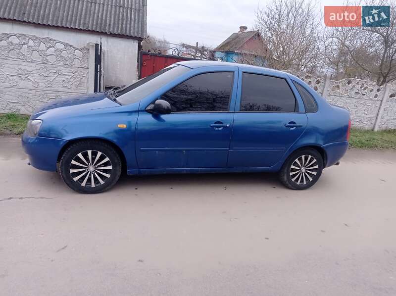 Седан ВАЗ / Lada 1118 Калина 2006 в Звягеле