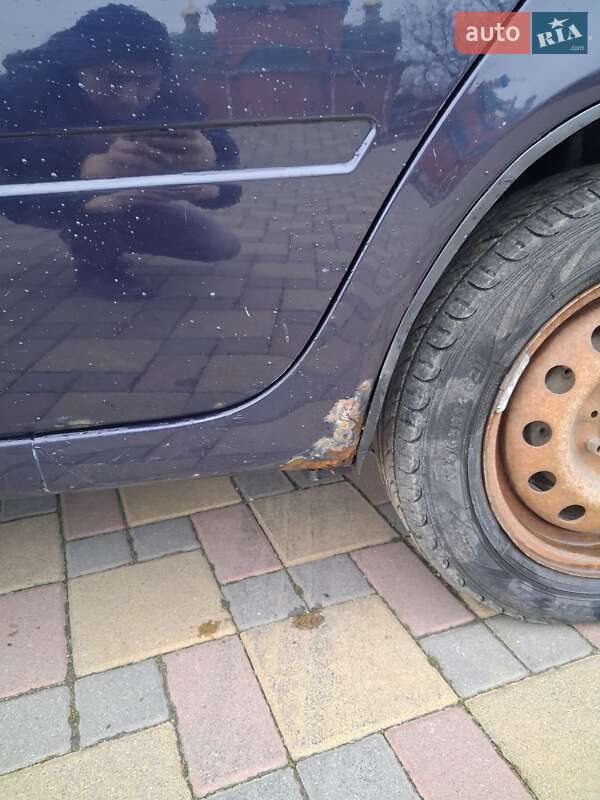 Седан ВАЗ / Lada 1118 Калина 2007 в Гайсине