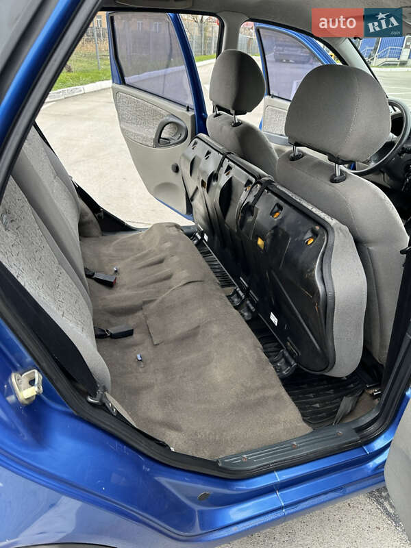 Седан ВАЗ / Lada 1118 Калина 2006 в Одессе