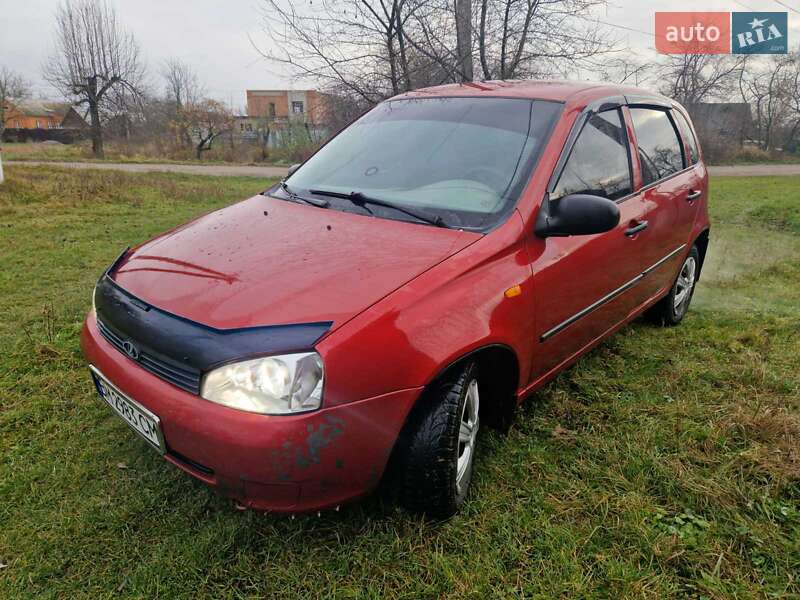 Хэтчбек ВАЗ / Lada 1119 Калина 2008 в Белополье