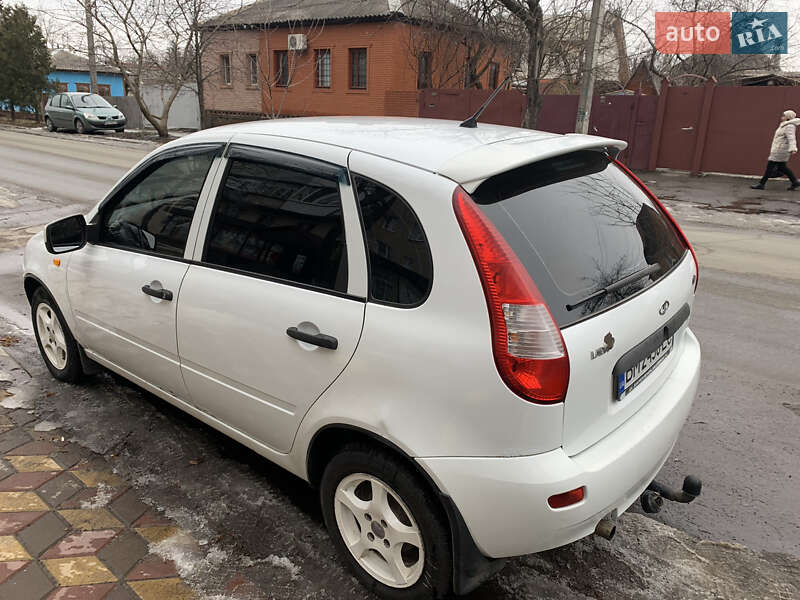 Хетчбек ВАЗ / Lada 1119 Калина 2012 в Сумах