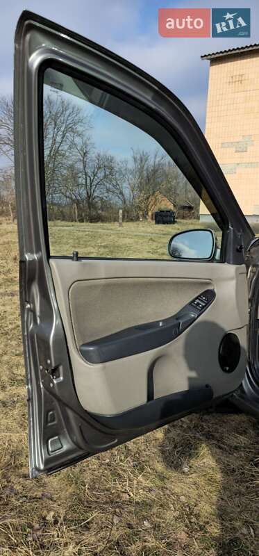 Хэтчбек ВАЗ / Lada 1119 Калина 2009 в Полтаве