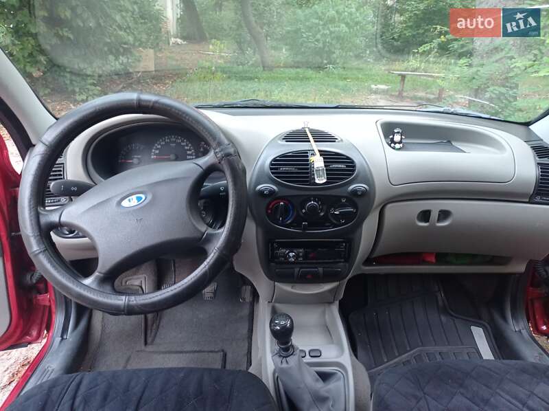 Хэтчбек ВАЗ / Lada 1119 Калина 2008 в Киеве