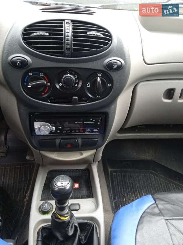 ВАЗ / Lada 1119 Калина 2008