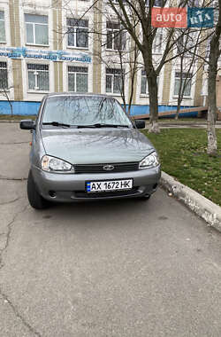 Хетчбек ВАЗ 1119 Калина 2011 в 