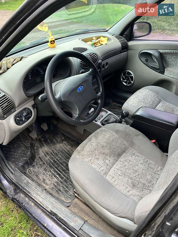 Хэтчбек ВАЗ / Lada 1119 Калина 2007 в Николаеве