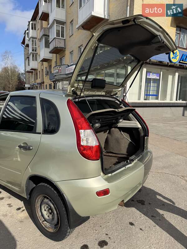 Хетчбек ВАЗ / Lada 1119 Калина 2008 в Житомирі