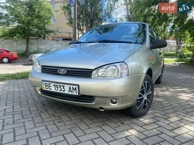 Хэтчбек ВАЗ 1119 Калина 2008 в 