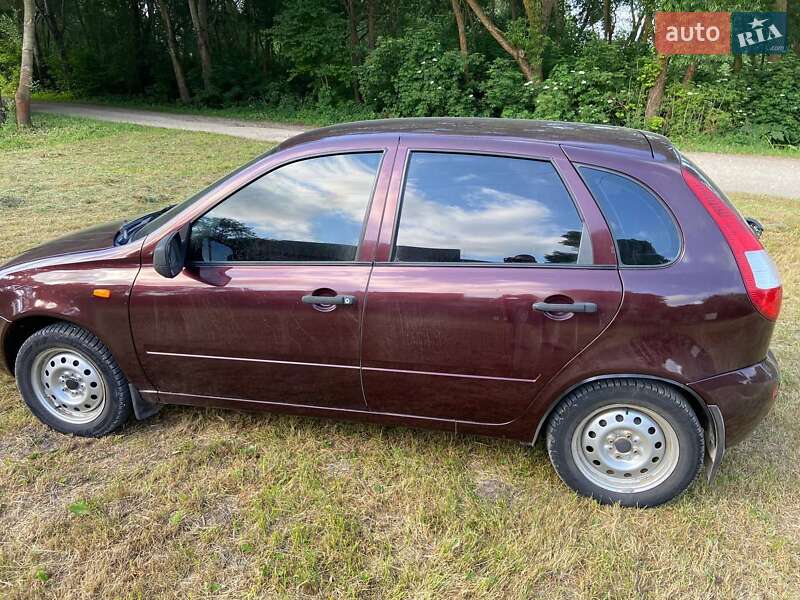 Хэтчбек ВАЗ / Lada 1119 Калина 2011 в Зборове фото 2 Хэтчбек ВАЗ / Lada 1119 Калина 2011 в Зборове