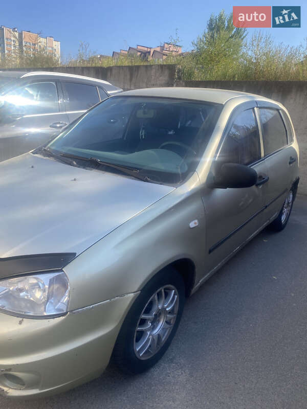 Хэтчбек ВАЗ / Lada 1119 Калина 2007 в Киеве фото 2 Хэтчбек ВАЗ / Lada 1119 Калина 2007 в Киеве