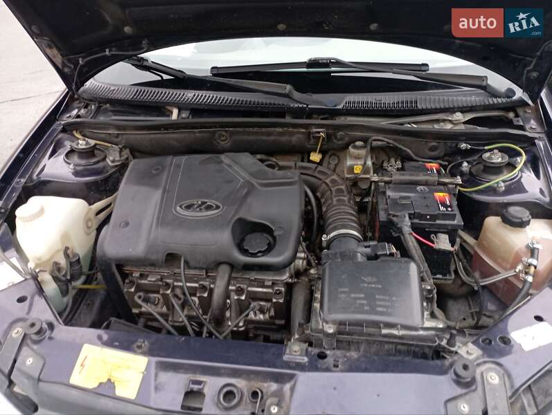 Хэтчбек ВАЗ / Lada 1119 Калина 2008 в Нетешине фото 20 Хэтчбек ВАЗ / Lada 1119 Калина 2008 в Нетешине