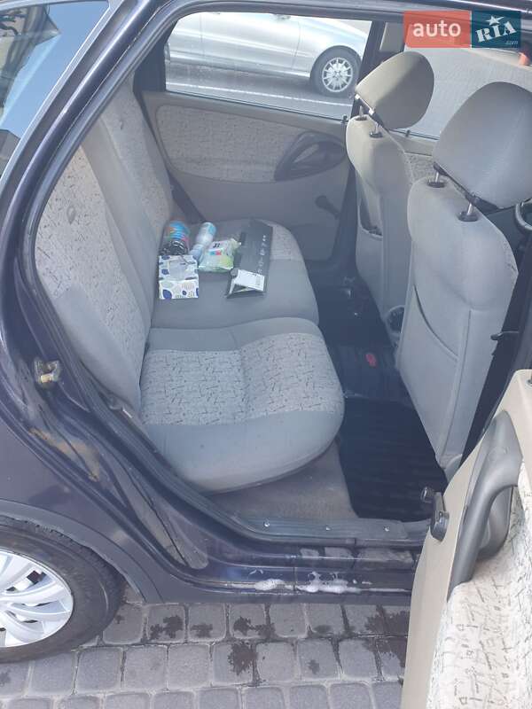 Хетчбек ВАЗ / Lada 1119 Калина 2007 в Кам'янському