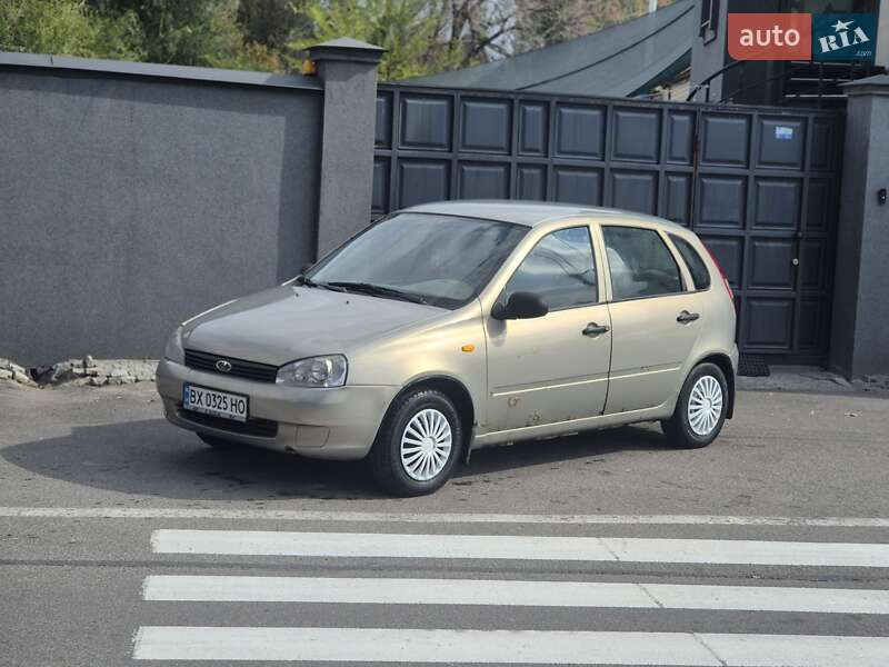 Хетчбек ВАЗ 1119 Калина 2008 в 