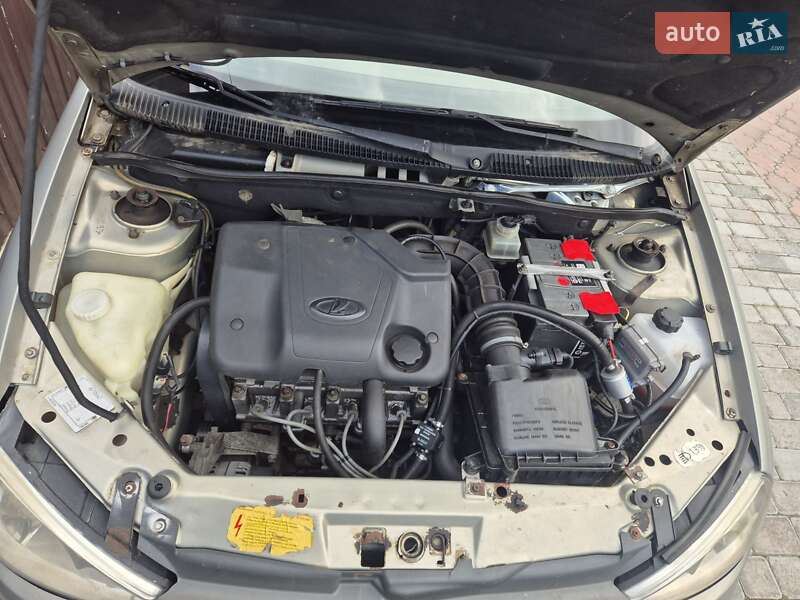 Хетчбек ВАЗ / Lada 1119 Калина 2008 в Дніпрі
