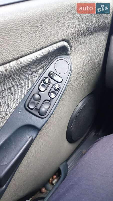 Хэтчбек ВАЗ / Lada 1119 Калина 2007 в Киеве