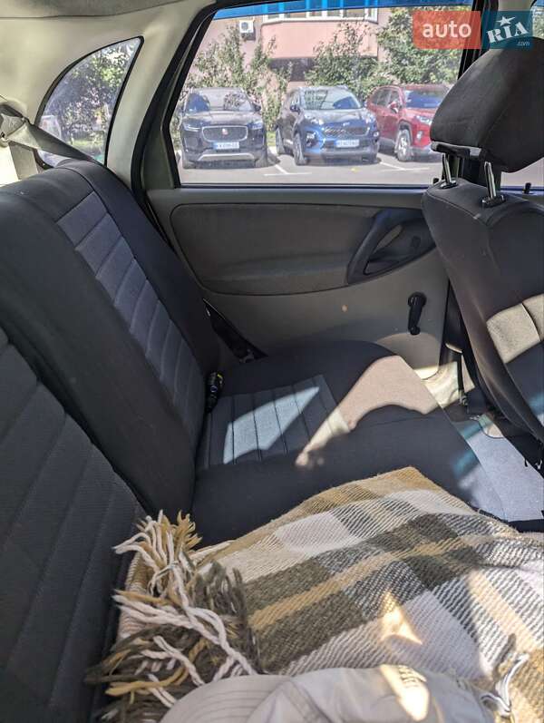 Хэтчбек ВАЗ / Lada 1119 Калина 2008 в Киеве