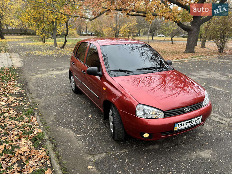 Хэтчбек ВАЗ / Lada 1119 Калина 2007 в Николаеве