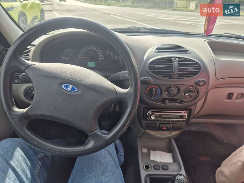 Хэтчбек ВАЗ / Lada 1119 Калина 2008 в Днепре фото 8 Хэтчбек ВАЗ / Lada 1119 Калина 2008 в Днепре