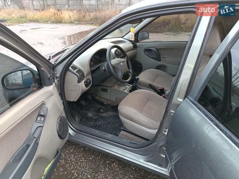 Хэтчбек ВАЗ / Lada 1119 Калина 2009 в Харькове фото 21 Хэтчбек ВАЗ / Lada 1119 Калина 2009 в Харькове