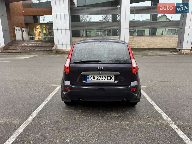 Хетчбек ВАЗ / Lada 1119 Калина 2008 в Києві