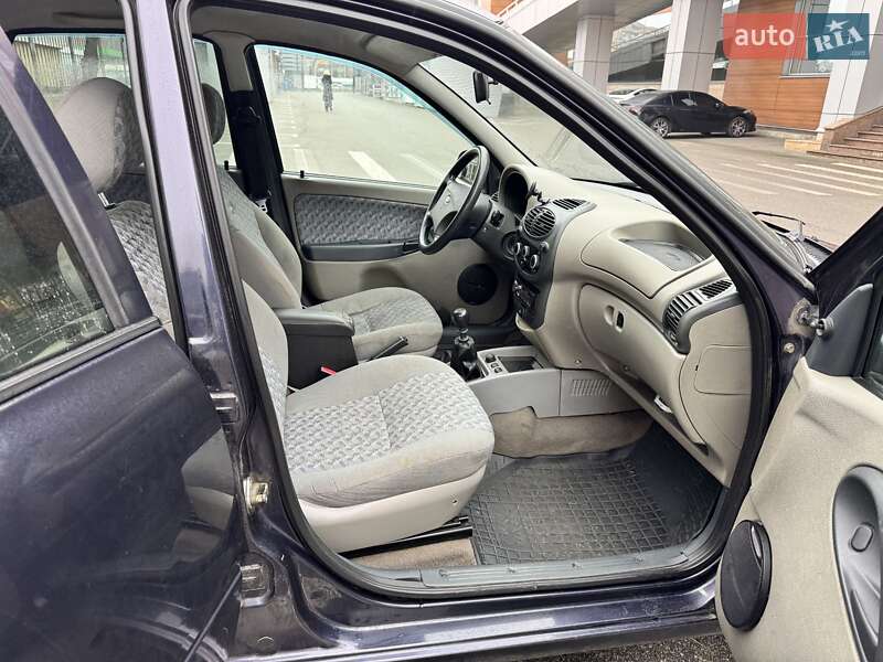 Хетчбек ВАЗ / Lada 1119 Калина 2008 в Києві