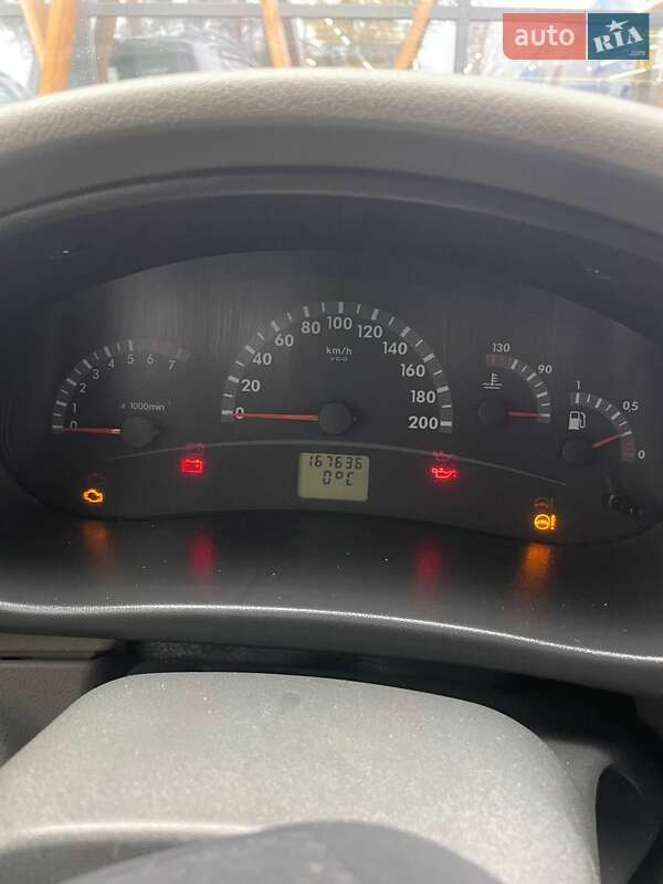 Хэтчбек ВАЗ / Lada 1119 Калина 2010 в Киеве фото 4 Хэтчбек ВАЗ / Lada 1119 Калина 2010 в Киеве