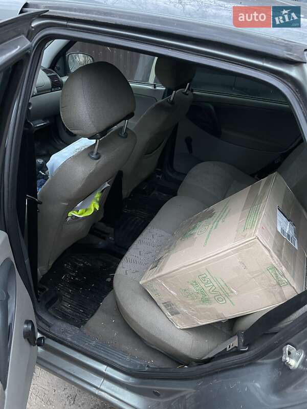 Хэтчбек ВАЗ / Lada 1119 Калина 2008 в Днепре фото 5 Хэтчбек ВАЗ / Lada 1119 Калина 2008 в Днепре