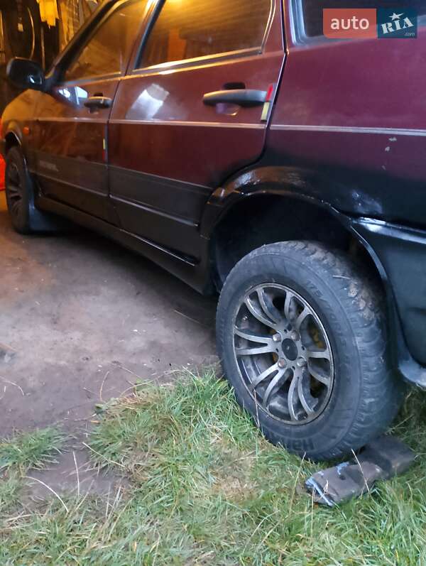 Седан ВАЗ / Lada 1500 GL 1990 в Чернігові